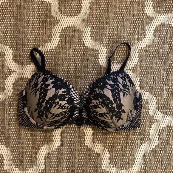 Victoria’s Secret bra dream angels push-up bra, size 36D - Picture 1 of 6
